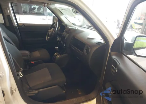 2017 Jeep Patriot Latitude Fwd из США, поврежденный, VIN 1C4NJPFB9HD153968